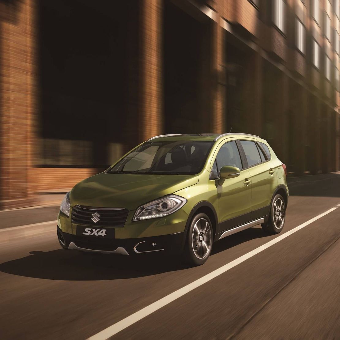 КОМОС-Авто — SUZUKI SX4 ОТМЕЧАЕТ 15-ЛЕТНИЙ ЮБИЛЕЙ